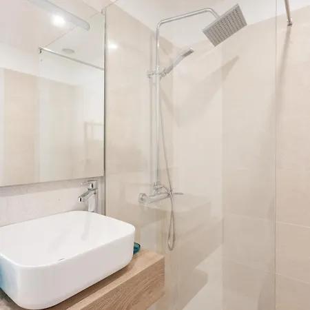 Flh Ajuda Modern Лісабон